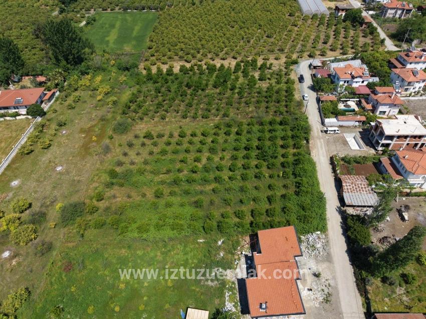 Grundstück Zum Verkauf In Okçular, 1050 M², Im Wohngebiet Des Dorfes.