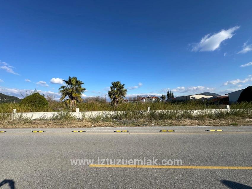 5.111 M² Großes Gewerbe- Und Wohngrundstück Zum Verkauf, Direkt An Der Hauptstraße In Dalyan Gelegen