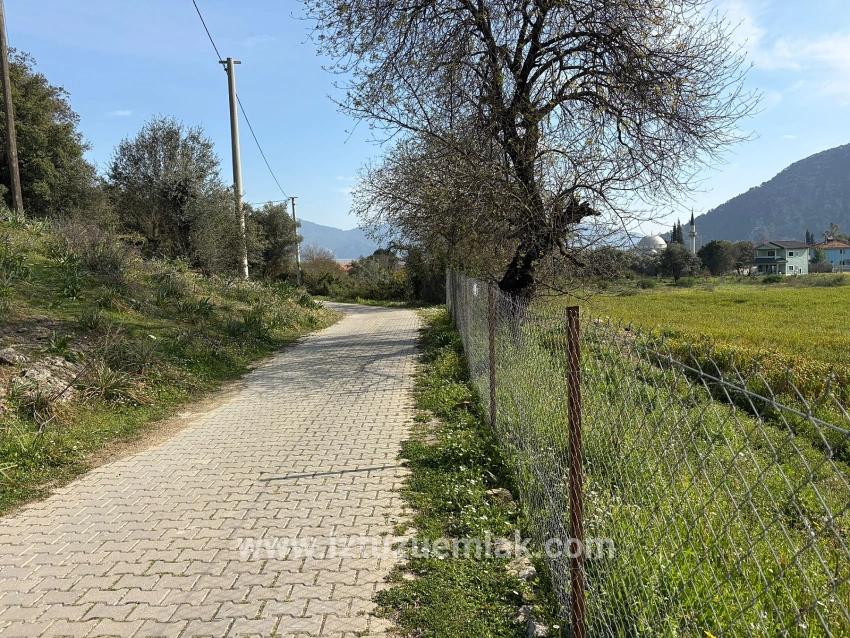 2.023 M² Großes Grundstück In Çandır Village, Köyceğiz, Zu Verkaufen, Mit Miteigentum Und Freiwilliger Aufteilung.
