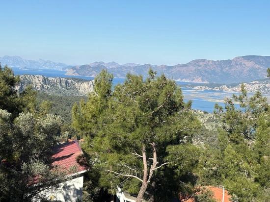1000 M² Großes Grundstück Mit Meerblick Im Wohngebiet Gökbel Village Zu Verkaufen