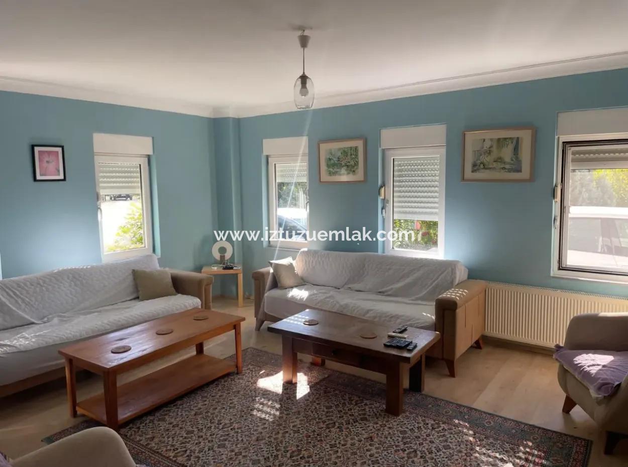 4 2 Villen Zum Verkauf Auf Einem Grundstück Von 6000M2 In Dalyan Gulpinar