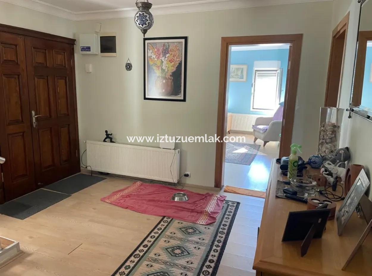 4 2 Villen Zum Verkauf Auf Einem Grundstück Von 6000M2 In Dalyan Gulpinar