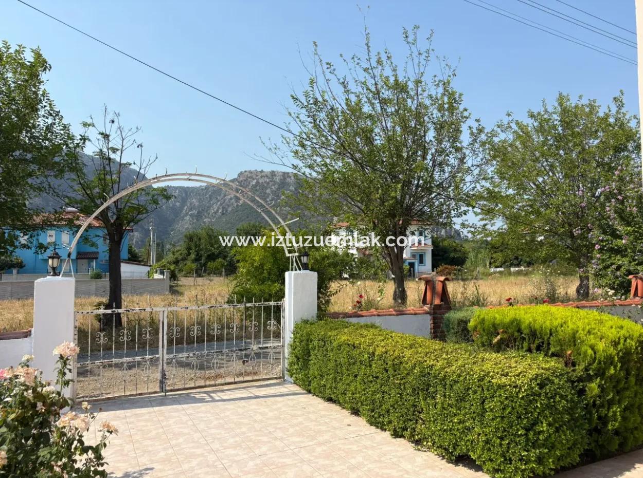 2-Stöckiges Haus Zum Verkauf Auf 514M2 Grundstück In Okçular