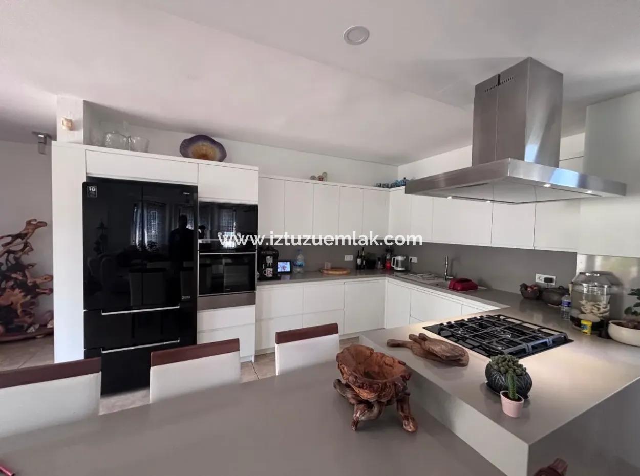 5 1 Villa Zum Verkauf In Dalyan Maraş Für 980M2 Grundstück An Der Ecke