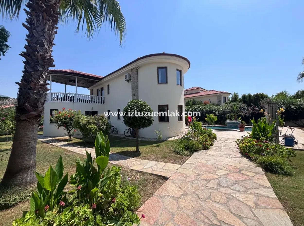 5 1 Villa Zum Verkauf In Dalyan Maraş Für 980M2 Grundstück An Der Ecke