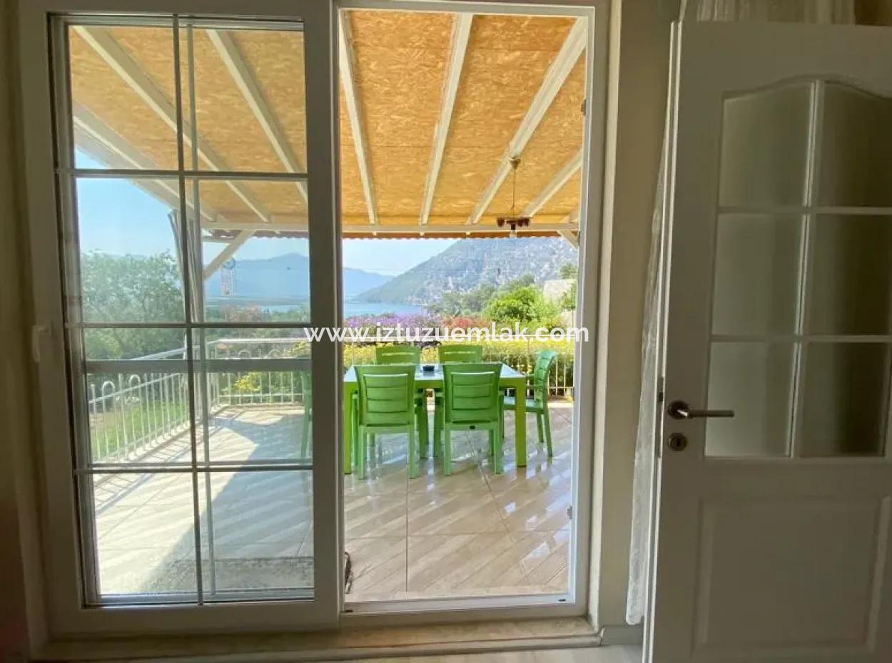 4 2 Villenhäuser Zum Verkauf Mit Meerblick In Çandır