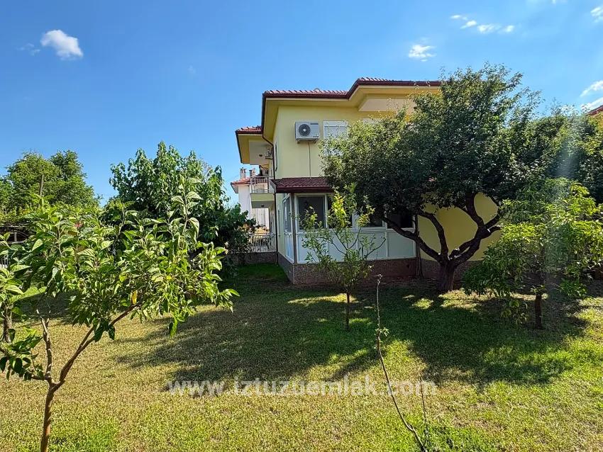 Dalyan Gülpınar 1000m2 Plot Of Land Inside 4+2 For Sale Villa