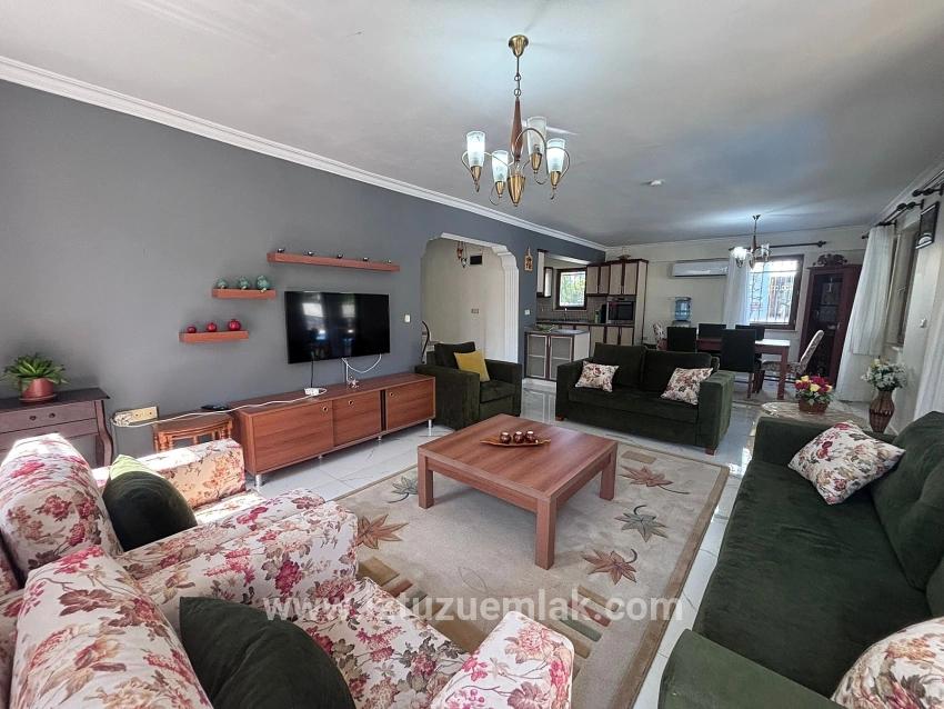 5+1 Villa For Sale On A 301m2 Plot In Dalyan