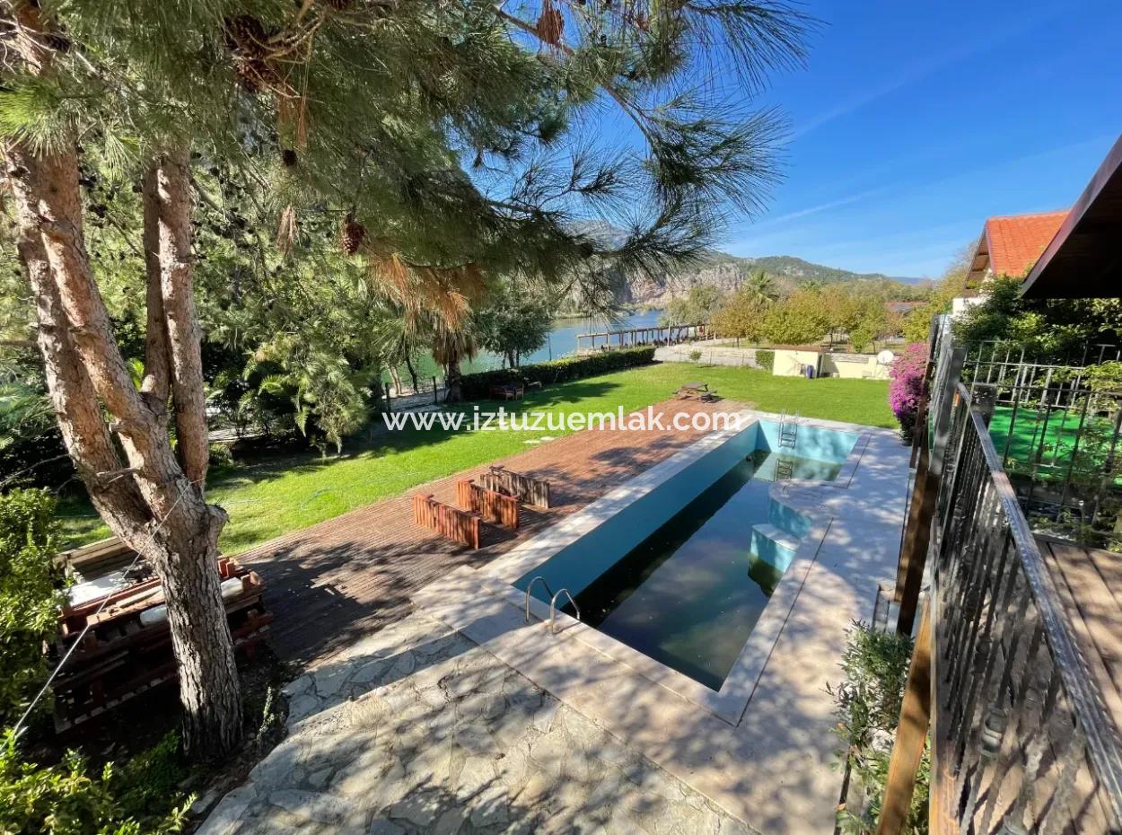 Duplex Apartment For Sale In Dalyan Gülpinar For Zero To 75M2 Canal