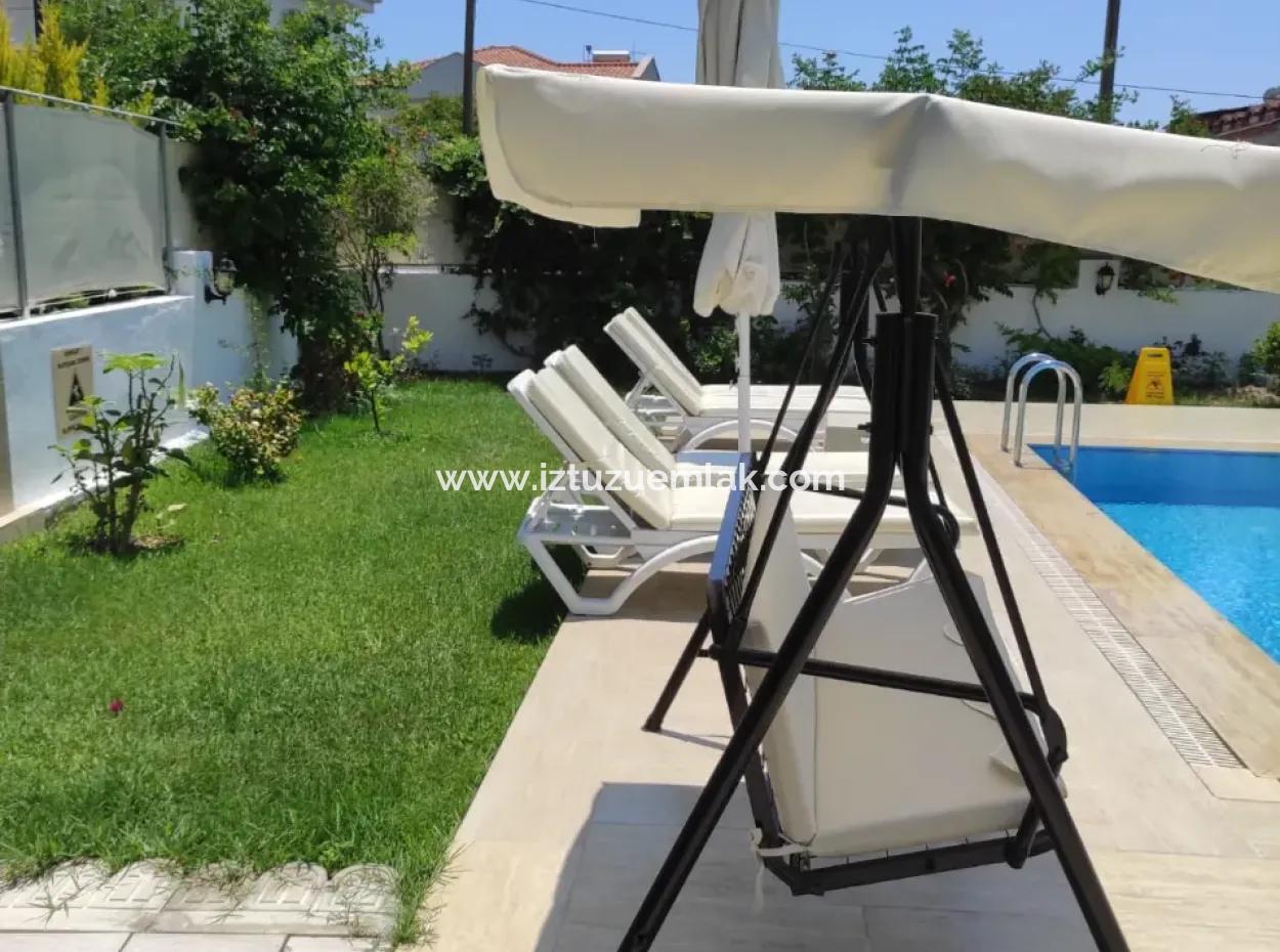 Dalyan Gülpinar'köşebaşi 545M2 Land For Sale 4 1 Villa