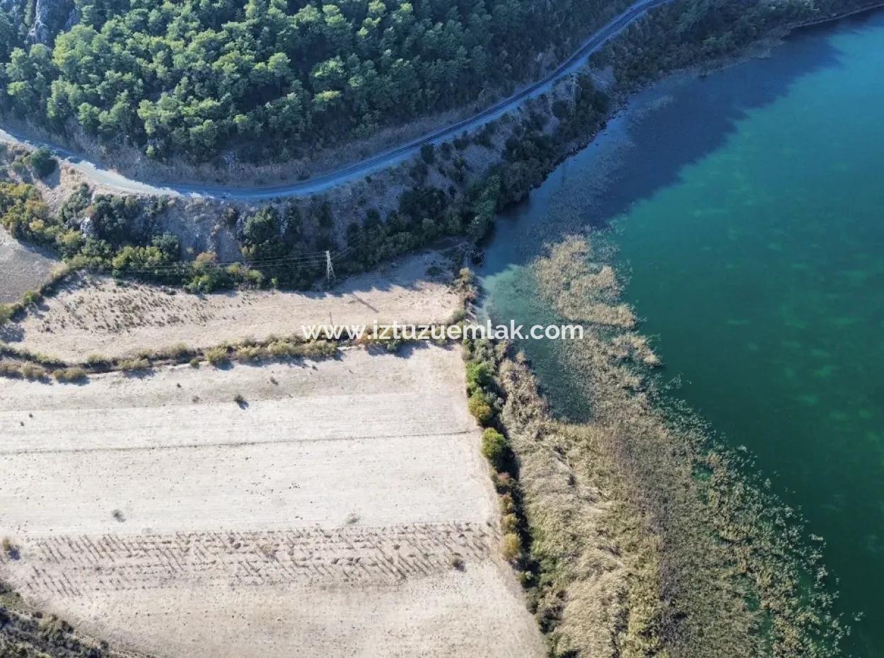 3210M2 2B Land For Sale By The Lake In Çandır