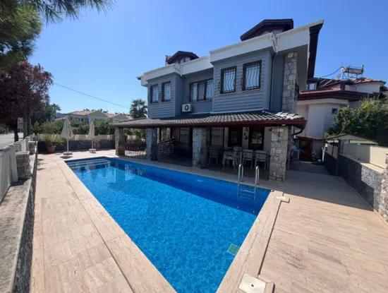 5 1 Villas For Sale In A Plot Of 301M2 In Dalyan Center