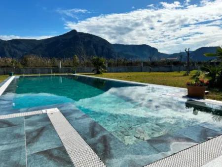 3 1 Villas For Sale In 5000M2 Plot In Dalyan Maraş