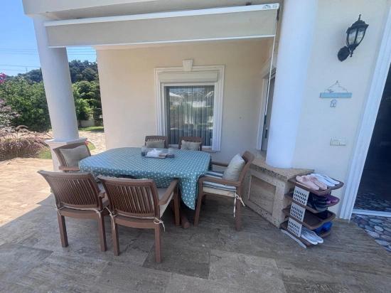 Продается Вилла Площадью 848 М² С 3 Спальнями И 1 Ванной Комнатой В Дальяне, С Видом На Гробницы Королей.