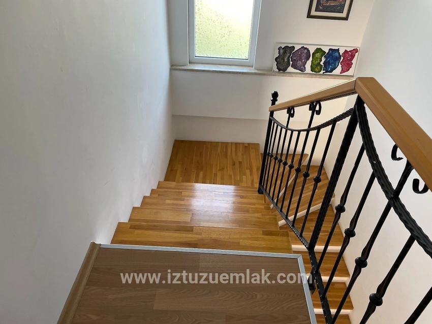 Dalyan Gülpınar'da 579m2 Arsa İçerisinde 4+1 Satılık Villa