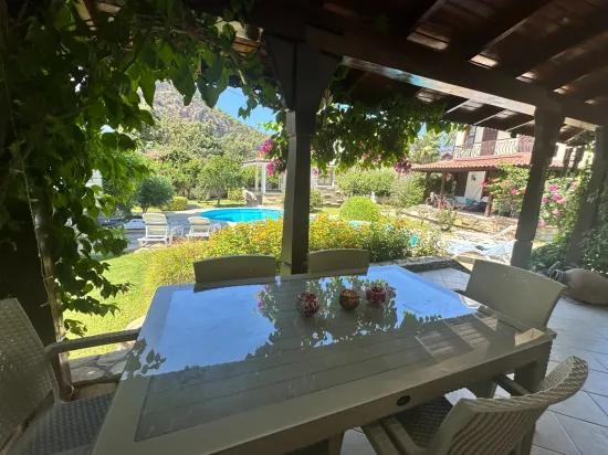 Dalyan Gülpınar'da Site İçerisinde 2+1 Satılık Villa