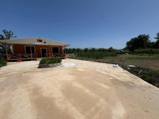 Dalyan Karadağ Mevkiinde 2500m2 Tarla İçerisinde 120m2 Müstakil Ahşap Ev