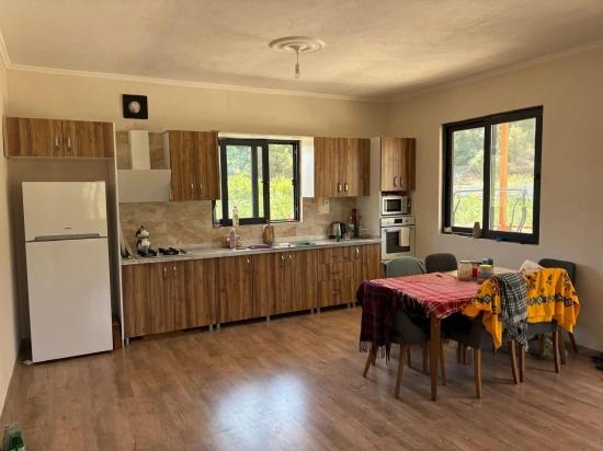 Dalyan Karadağ Mevkiinde 2500m2 Tarla İçerisinde 120m2 Müstakil Ahşap Ev