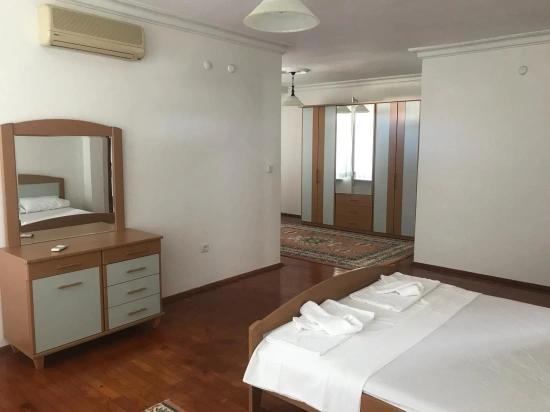 Dalyan'da 1000m2 Arsa İçerisinde 4+1 Satılık Villa