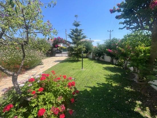 Dalyan'da 848m2 Kral Mezarları Manzaralı 3+1 Satılık Villa