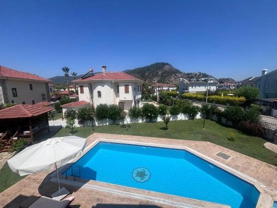 Dalyan'da 848m2 Kral Mezarları Manzaralı 3+1 Satılık Villa
