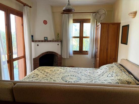 Dalyan Arıkbaşı'nda 600m2 Arsa İçerisinde Satılık Villa