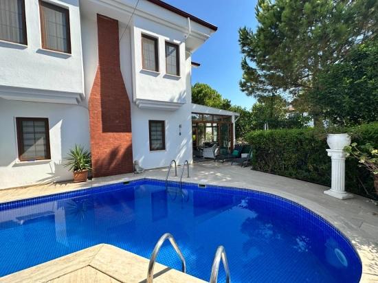 Dalyan'da Merkeze Yakın 3+1 Satılık Villa