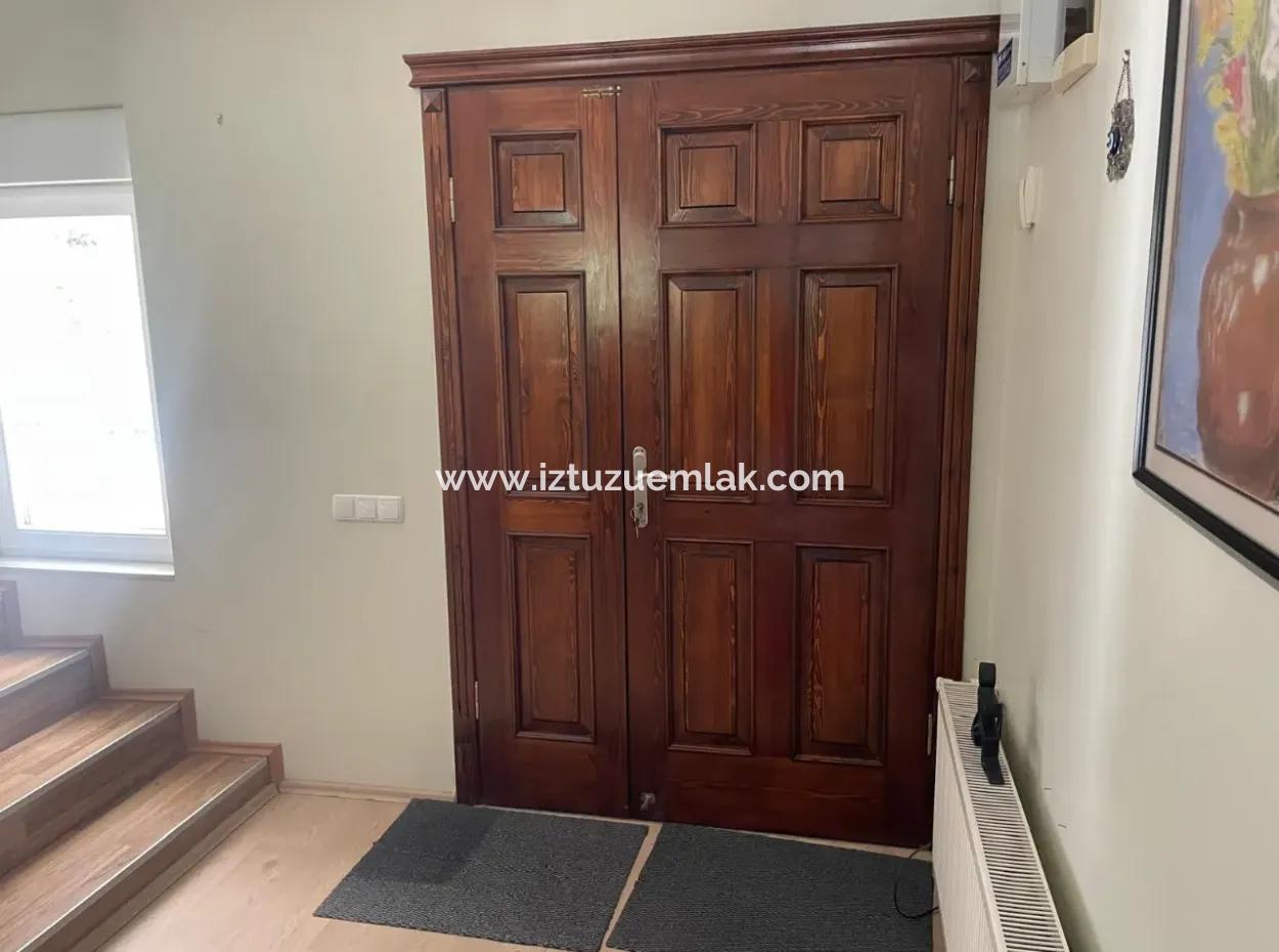 Dalyan Gülpınar'da 6000M2 Arsa İçerisinde 4+2 Satılık Villa