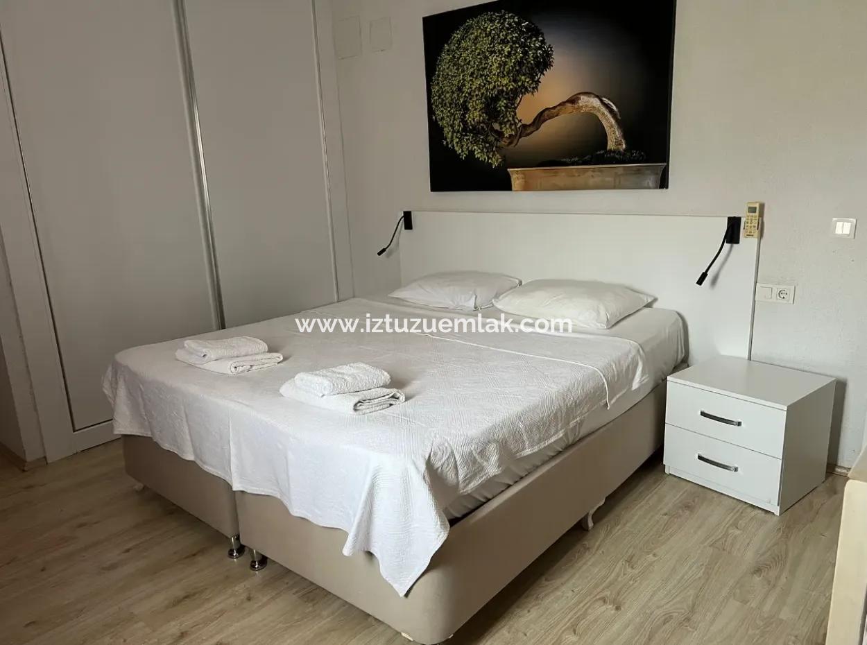 Dalyan'da Köşebaşı 600M2 Arsa İçerisinde 3+1 Satılık Villa