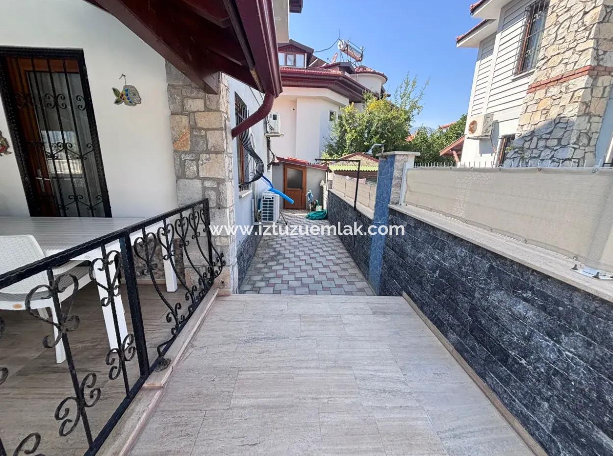 Dalyan Merkezde 301M2 Arsa İçerisinde 5+1 Satılık Villa