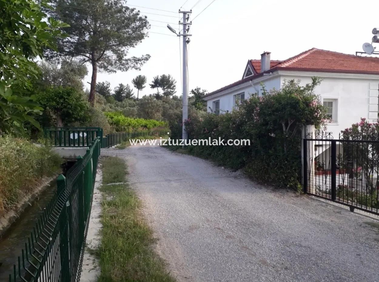 Seydikemer Satılık Müstakil Ev 2211M2 Arsa İcinde 6+2 Satılık Ev