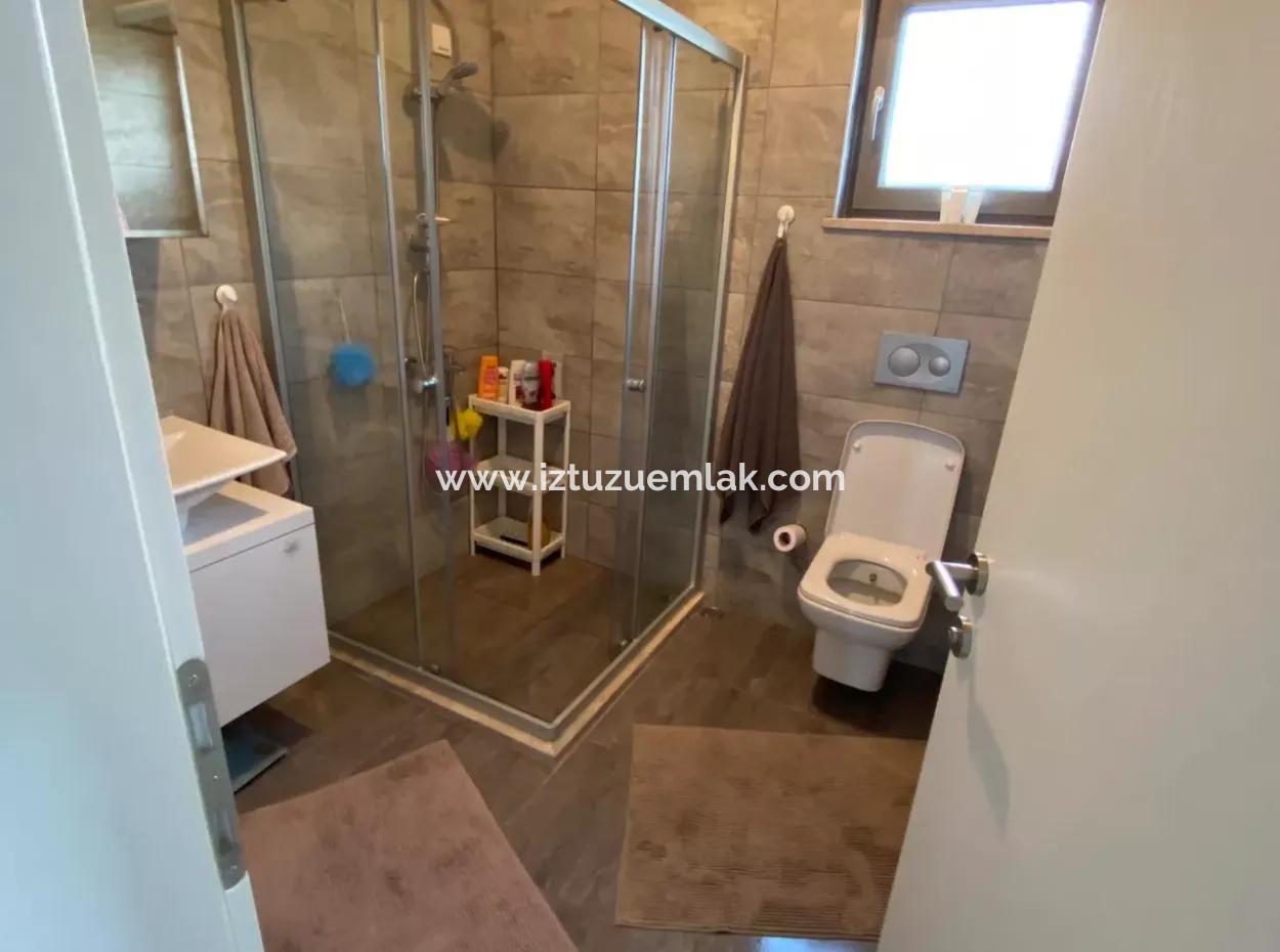 Okçular'da Satılık Villa Lüks 5 Yatak Odalı Satılık Villa