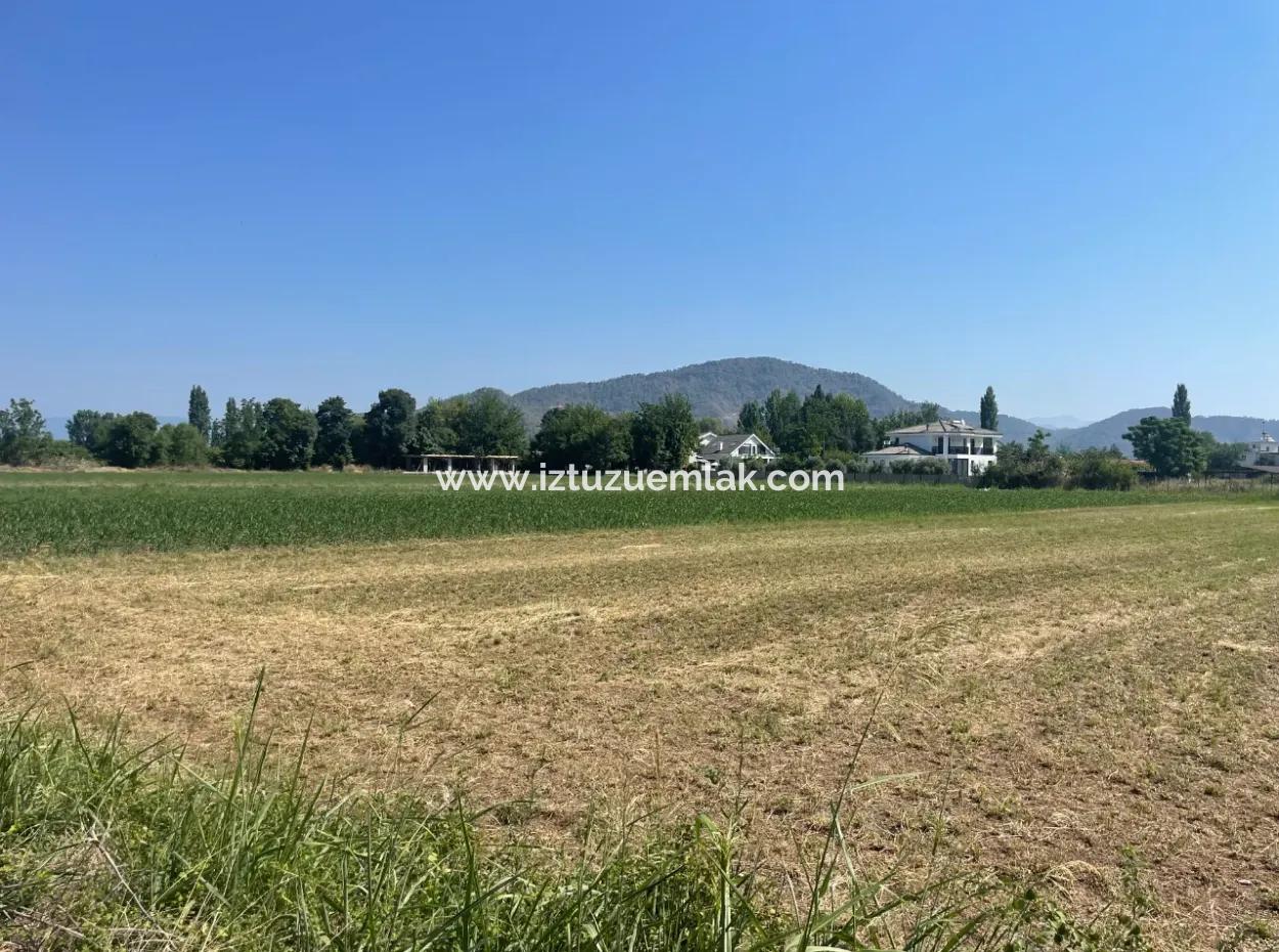 Okçular'da Köy Yerleşik Alanda 2715M2 Satılık Arsa